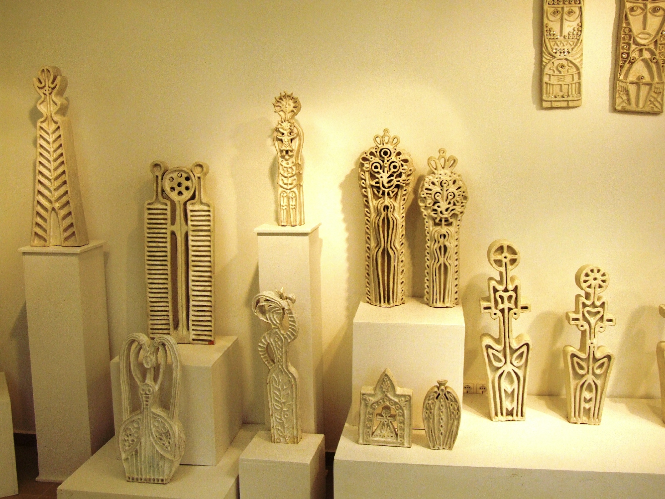 Szil&aacute;gyi M&aacute;ria keramikus hagyat&eacute;ka